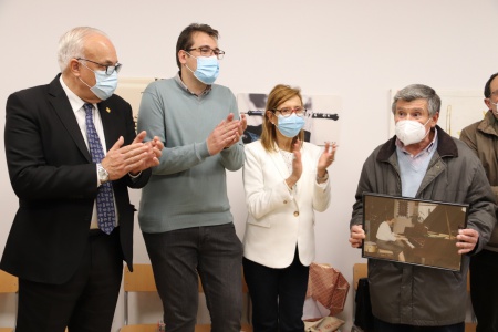 Julián Nieva, Juan Antonio Moraleda, Isabel Quintanilla y Emiliano García, hijo de Custodia Alcázar