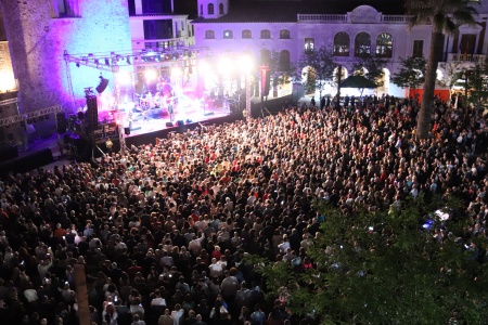 Loquillo en su concierto en la plaza