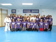 Taller de autodefensa femenina