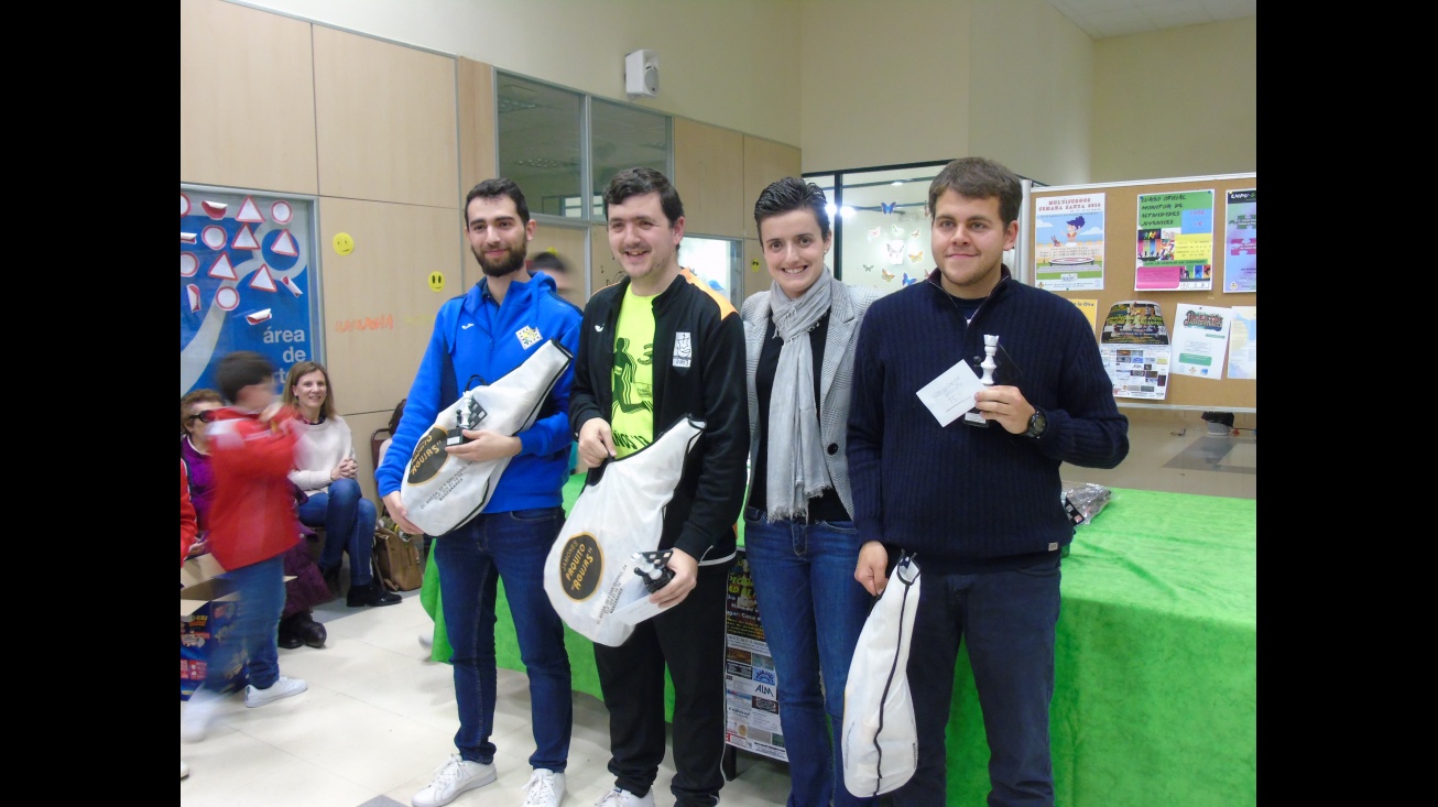 Un momento de la entrega de premios