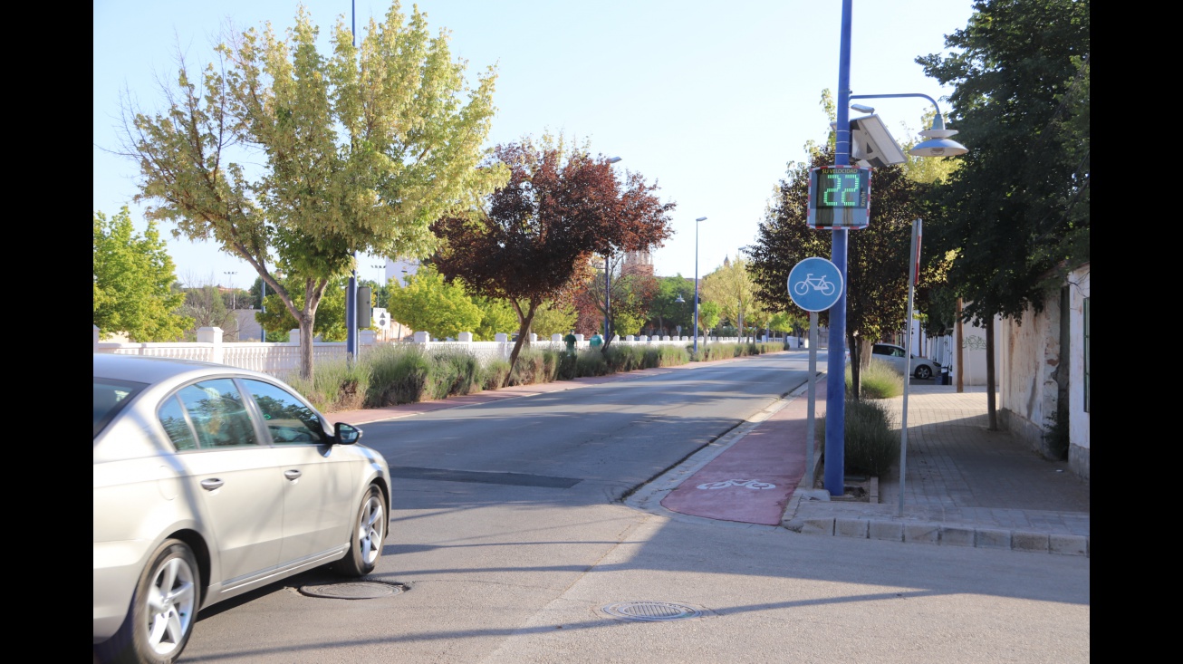 Radar informativo en la Avenida de Andalucía