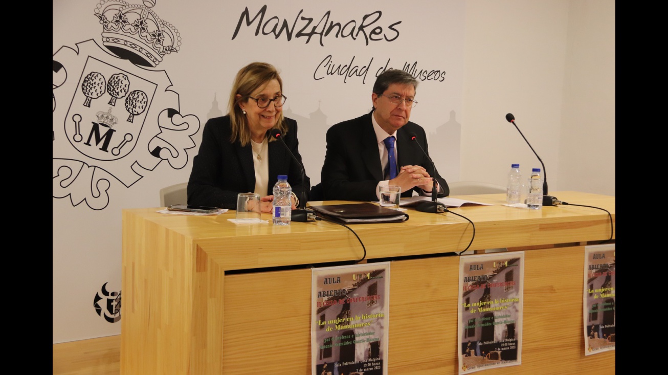 Aula abierta La mujer en la historia de Manzanares