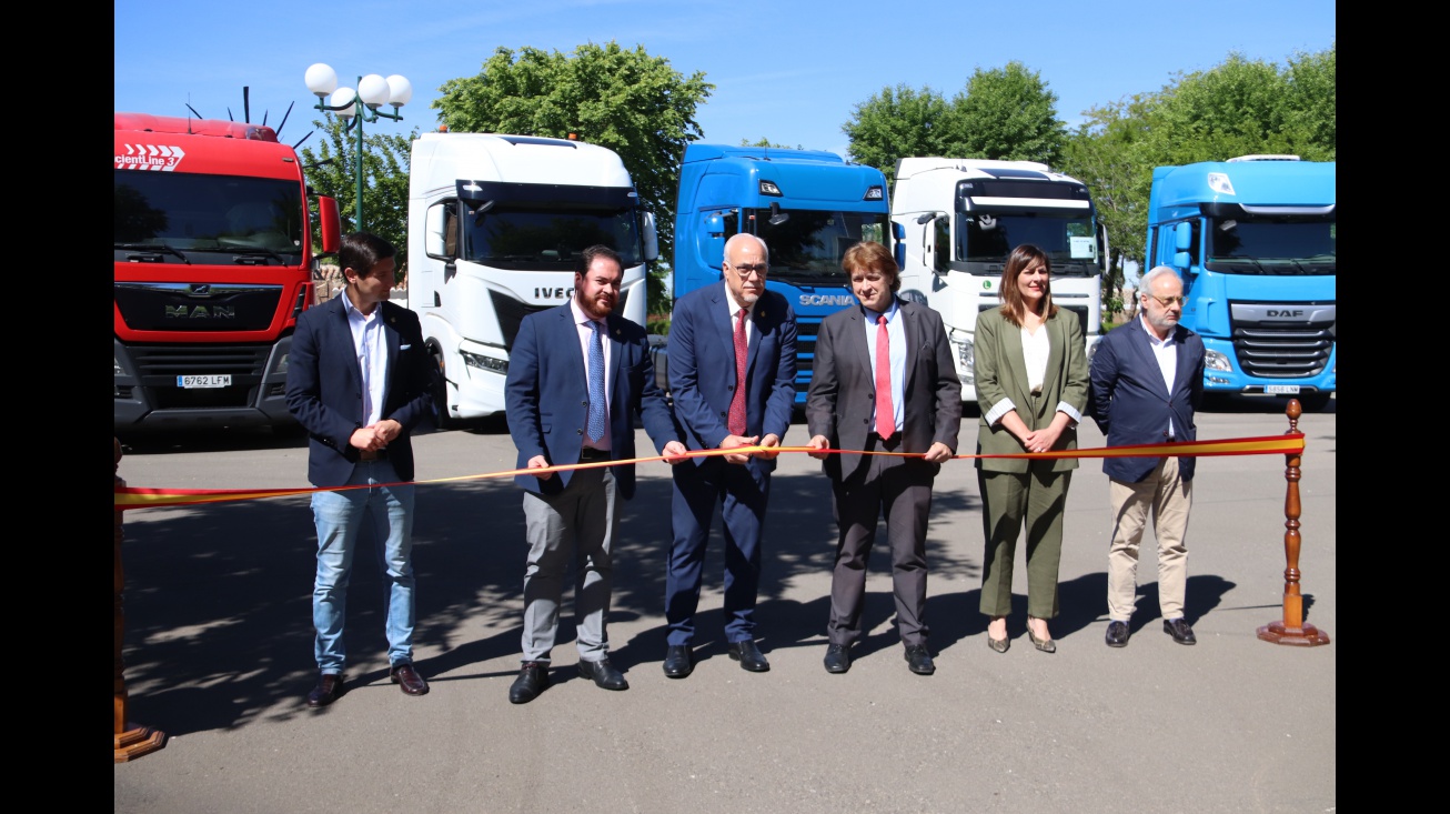 Inauguración de la V Feria Nacional de Vehículos Industriales de Ocasión